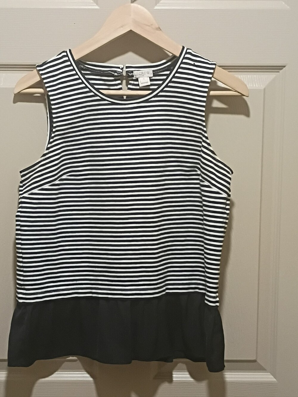 J.Crew black & white Striped sleeveless Ruffle Hem peplum Tank Size S